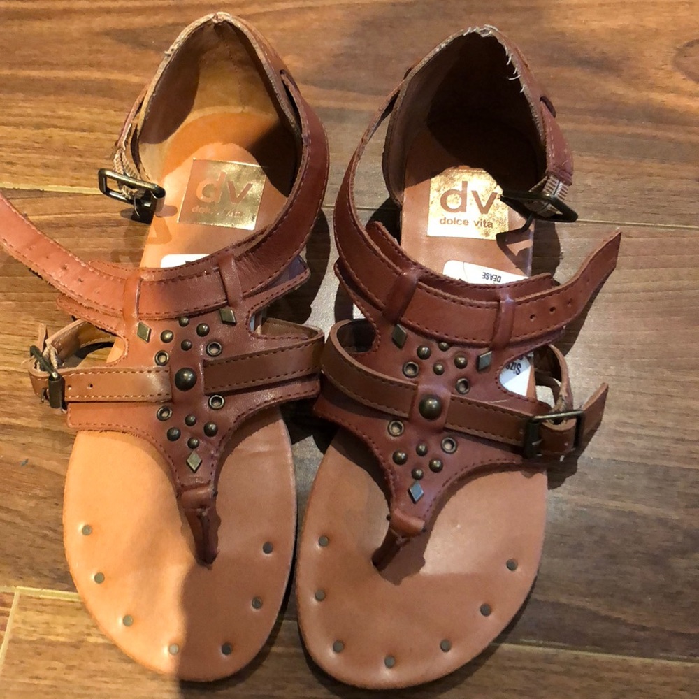 DOLCE VITA BROWN SANDALS, size 5